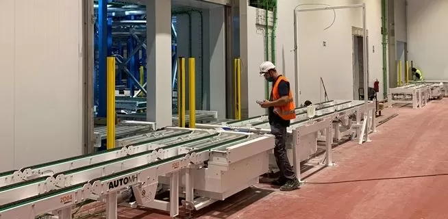 Automatic warehouse installation