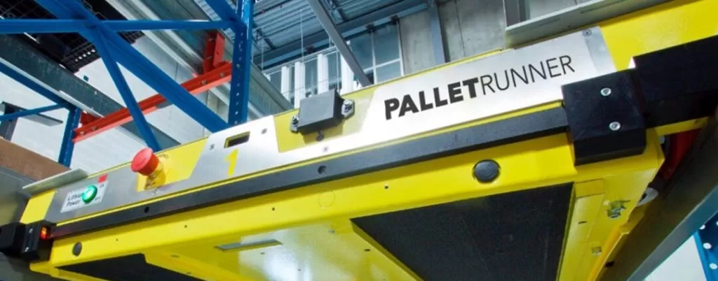 image semi-automatic pallet storage system
